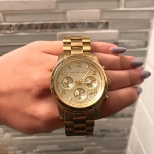 Michael Kors ‘Large Runway’ Chronograph Watch
